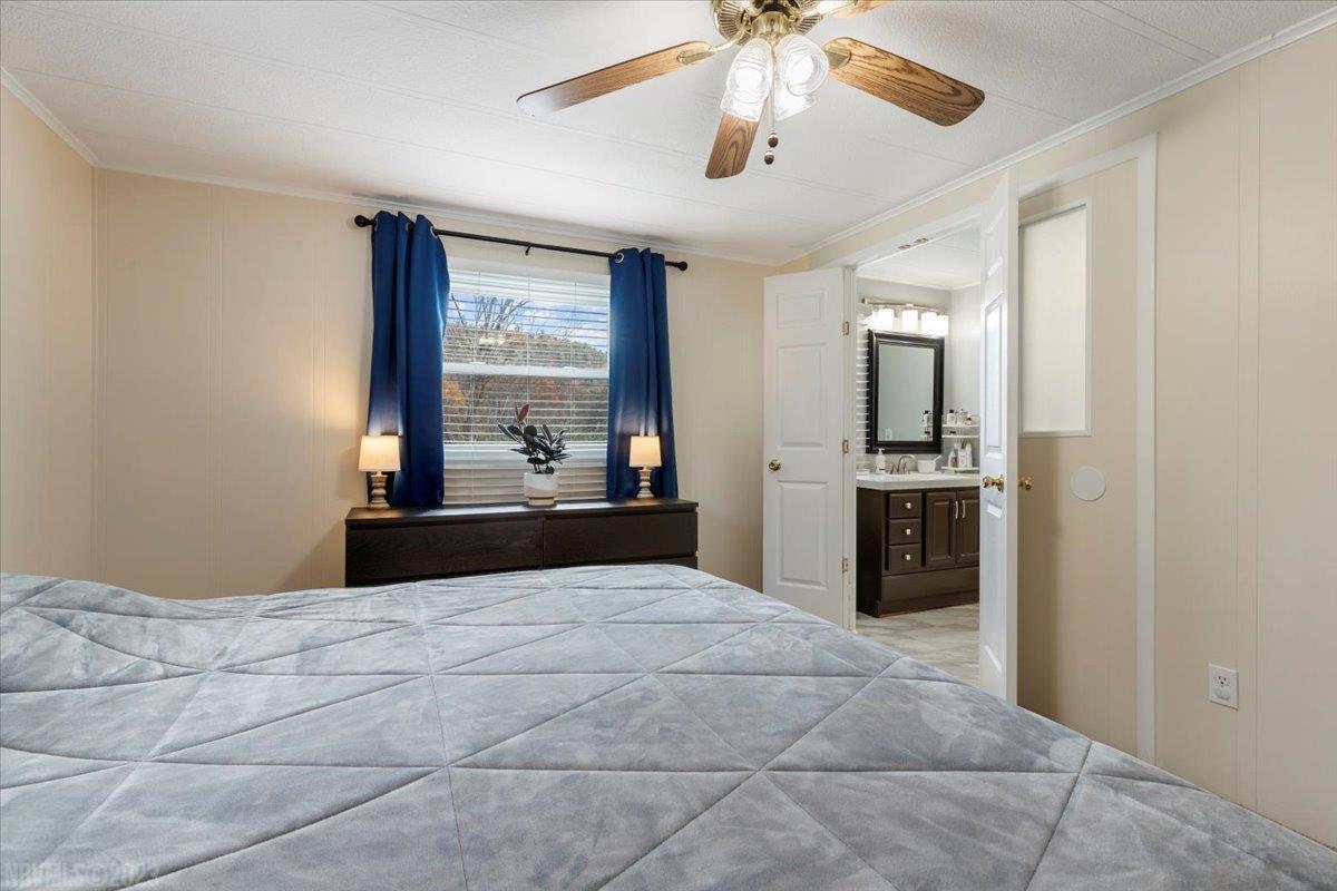 2817 Reesedale Road Elliston, VA 24087 - Photo 10 of 26 Gallery Image 10