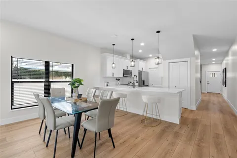 $689,900 | 4308 West Gray Street, Unit 4, Tampa, FL 33609