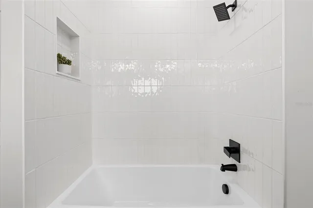 $689,900 | 4308 West Gray Street, Unit 4, Tampa, FL 33609