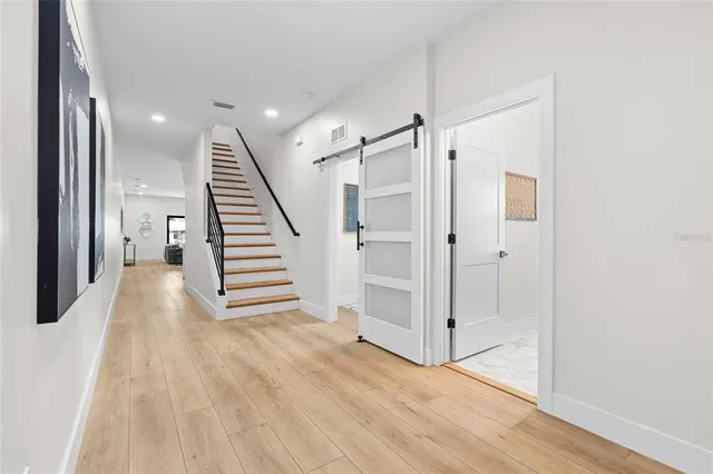 $689,900 | 4308 West Gray Street, Unit 4, Tampa, FL 33609