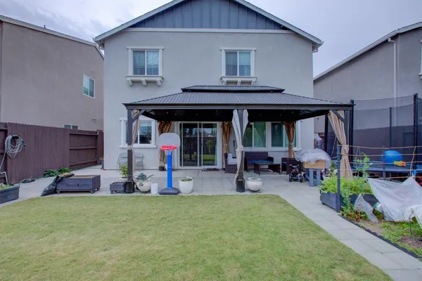 $559,000 | 1479 Santini Avenue, Manteca, CA 95336