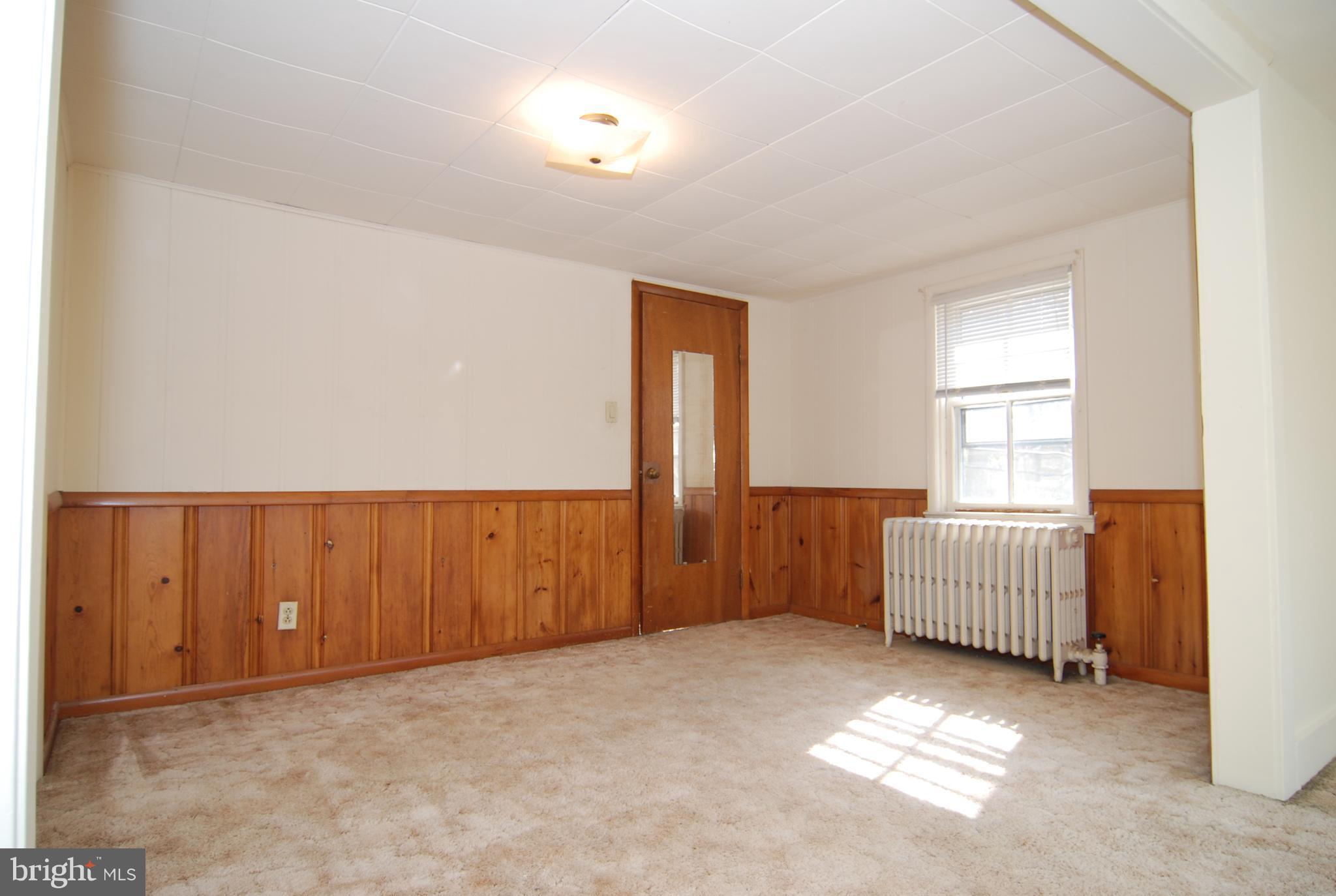 6722 South Clifton Road Frederick, MD 21703 - Photo 8 of 30 an empty room with windows