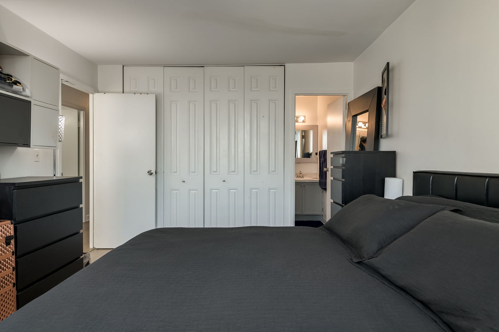 1636 North Wells Street, Unit 615 Chicago, IL 60614 - Photo 19 of 27