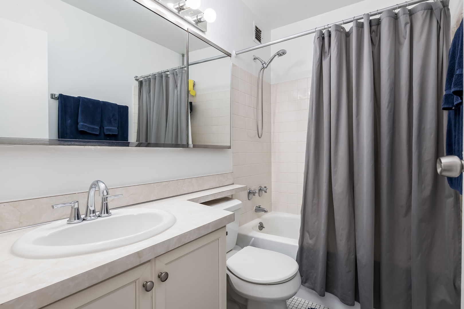 1636 North Wells Street, Unit 615 Chicago, IL 60614 - Photo 22 of 27