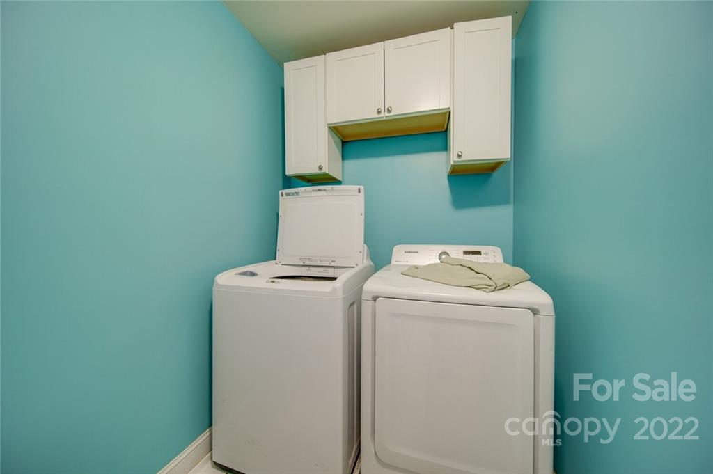 1684 Beleek Ridge Lane Clover, SC 29710 - Photo 19 of 20 a utility room with dryer and washer