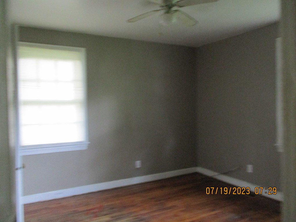 1036 Calvin Avenue Columbus, GA 31903 - Photo 11 of 23 a view of an empty room with a window