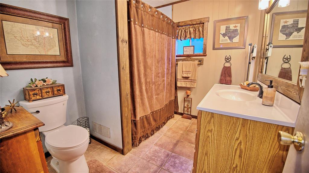 978 Longbranch Road Nocona, TX 76255 - Photo 13 of 36