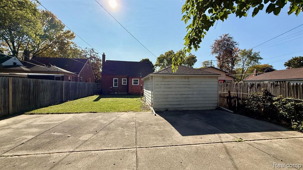 311 Amherst Street Inkster, MI 48141 - Photo 7 of 23
