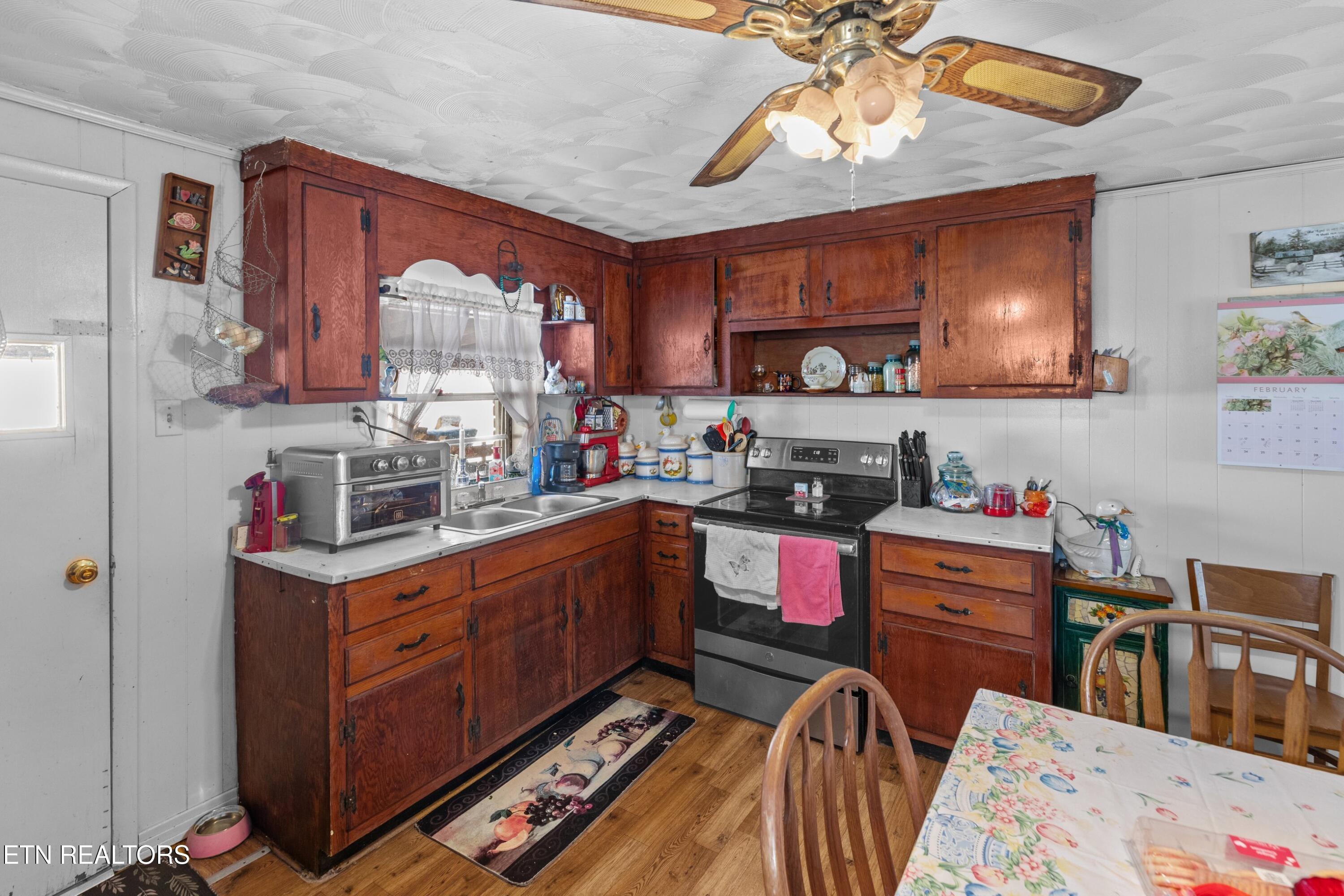 245 Fox Branch Road Kyles Ford, TN 37765 - Photo 11 of 41 010-245FoxBranchRoad-KylesFord-TN-37765-