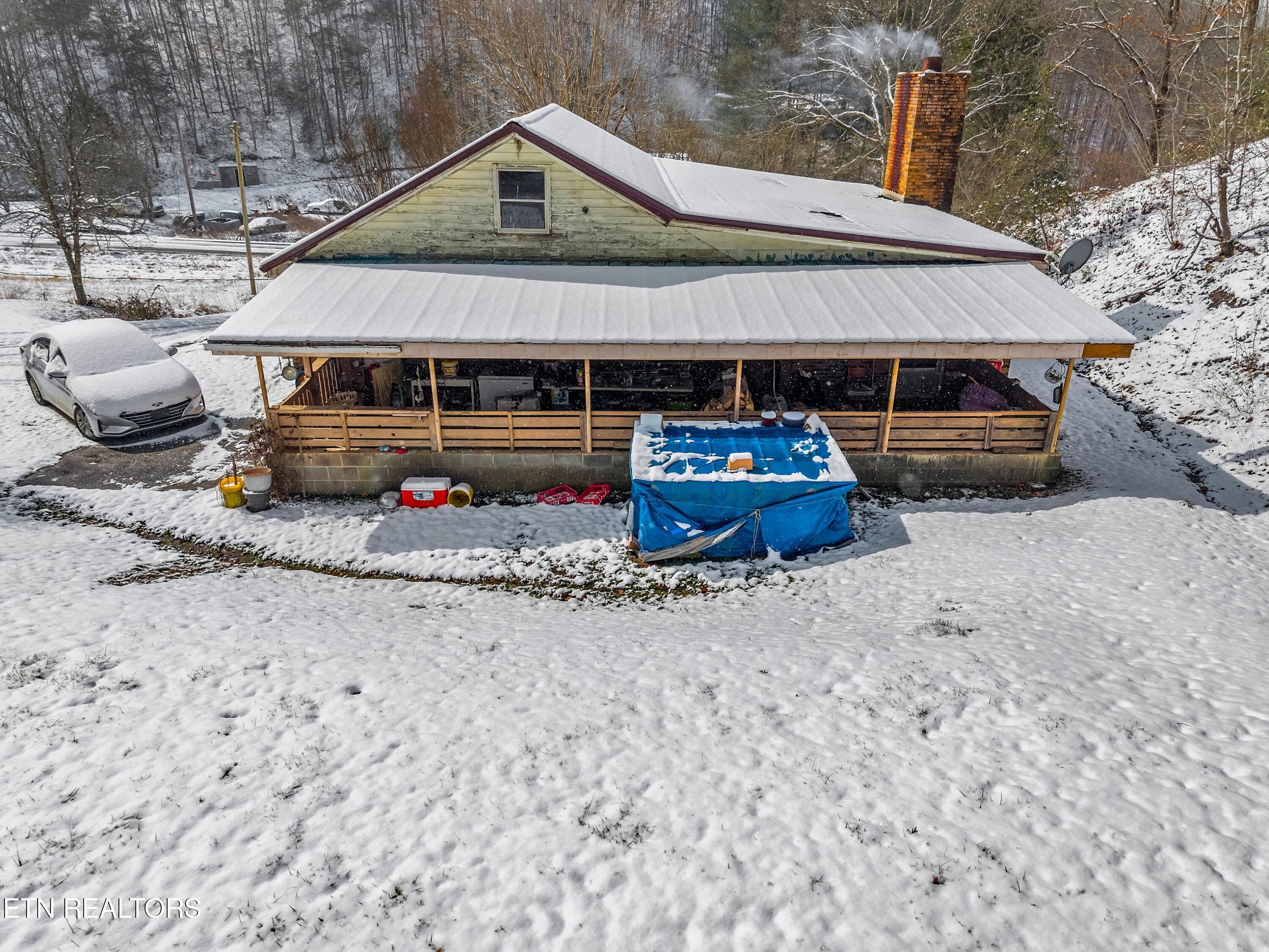 003-245FoxBranchRoad-KylesFord-TN-37765-