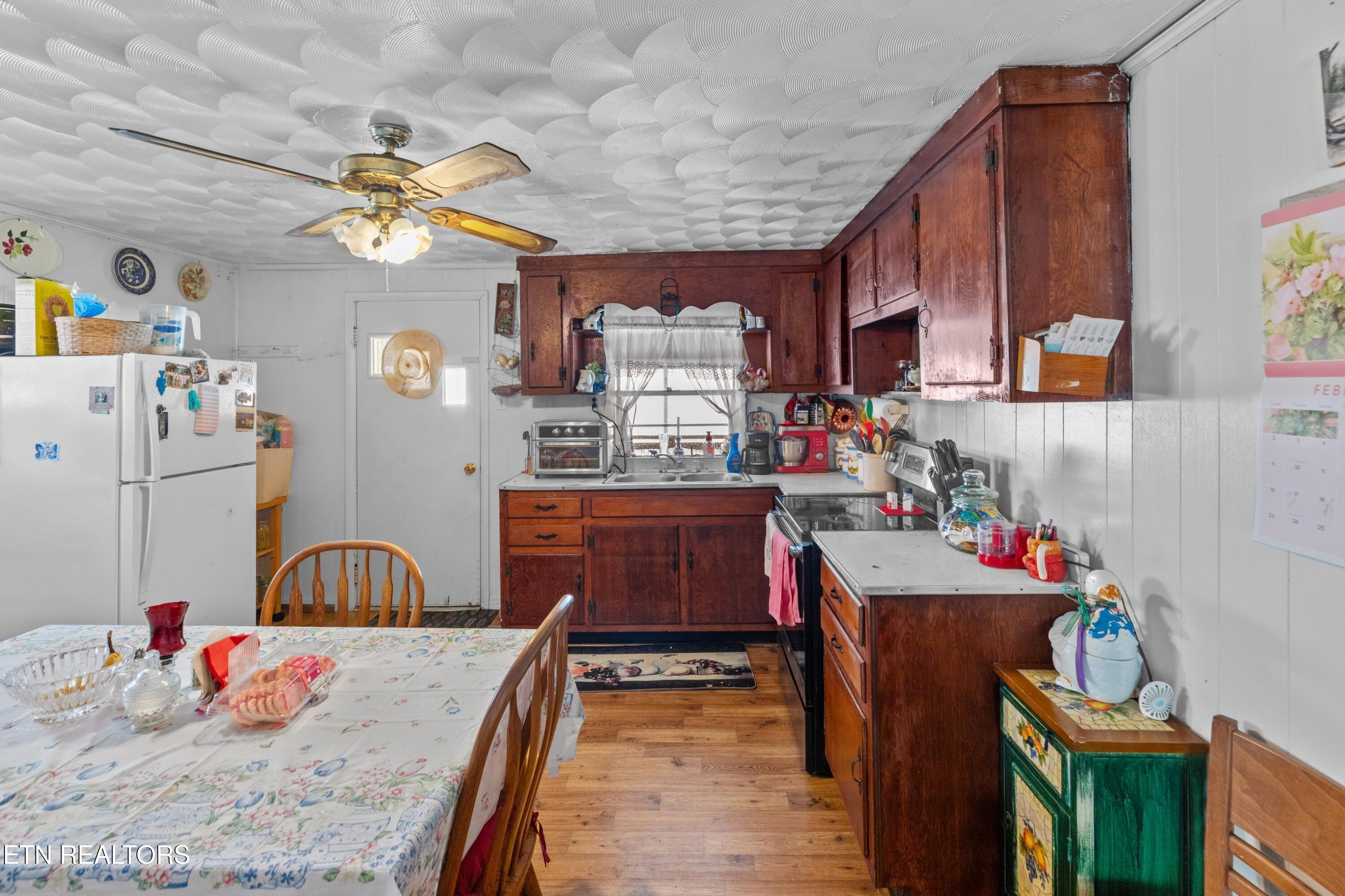 245 Fox Branch Road Kyles Ford, TN 37765 - Photo 9 of 41 009-245FoxBranchRoad-KylesFord-TN-37765-