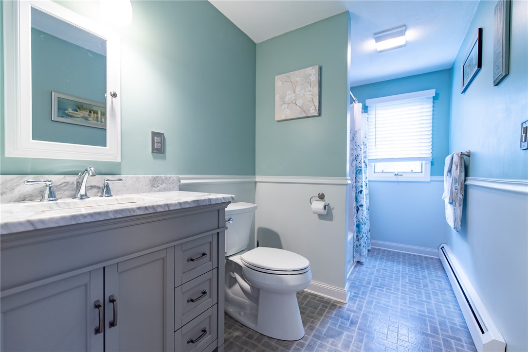252 Bertenshaw Road Woonsocket, RI 02895 - Photo 7 of 26