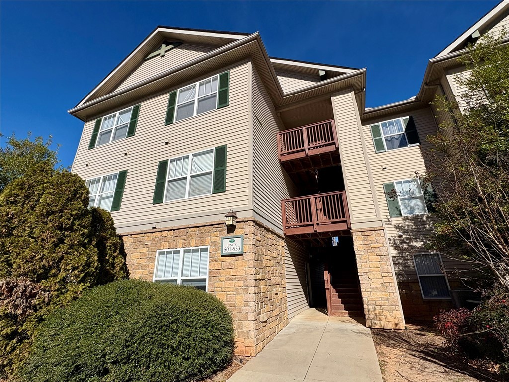 501 Harts Cove Way Seneca, SC 29678 - Photo 1 of 24