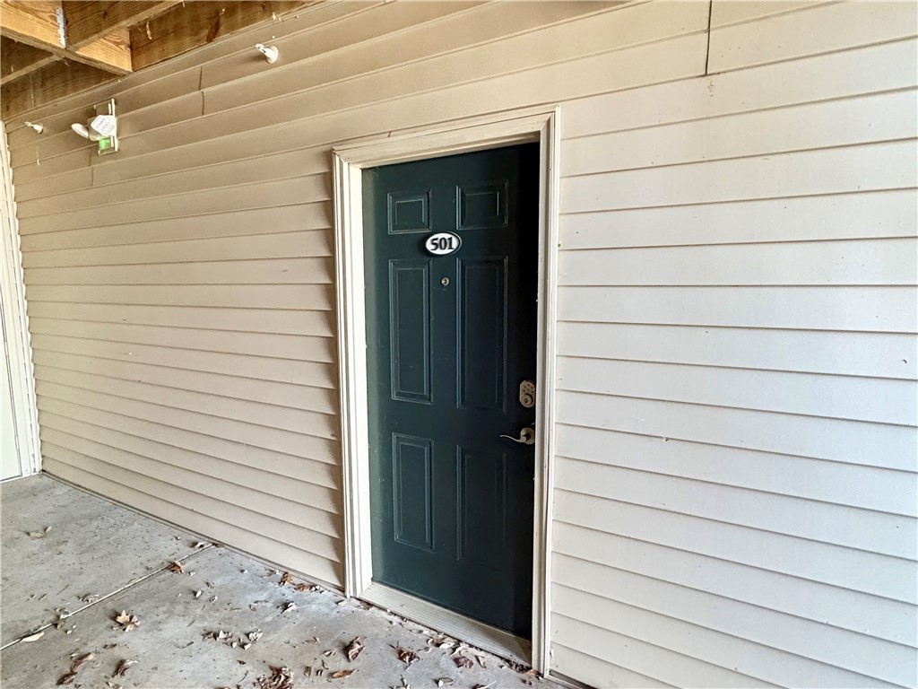 501 Harts Cove Way Seneca, SC 29678 - Photo 2 of 24