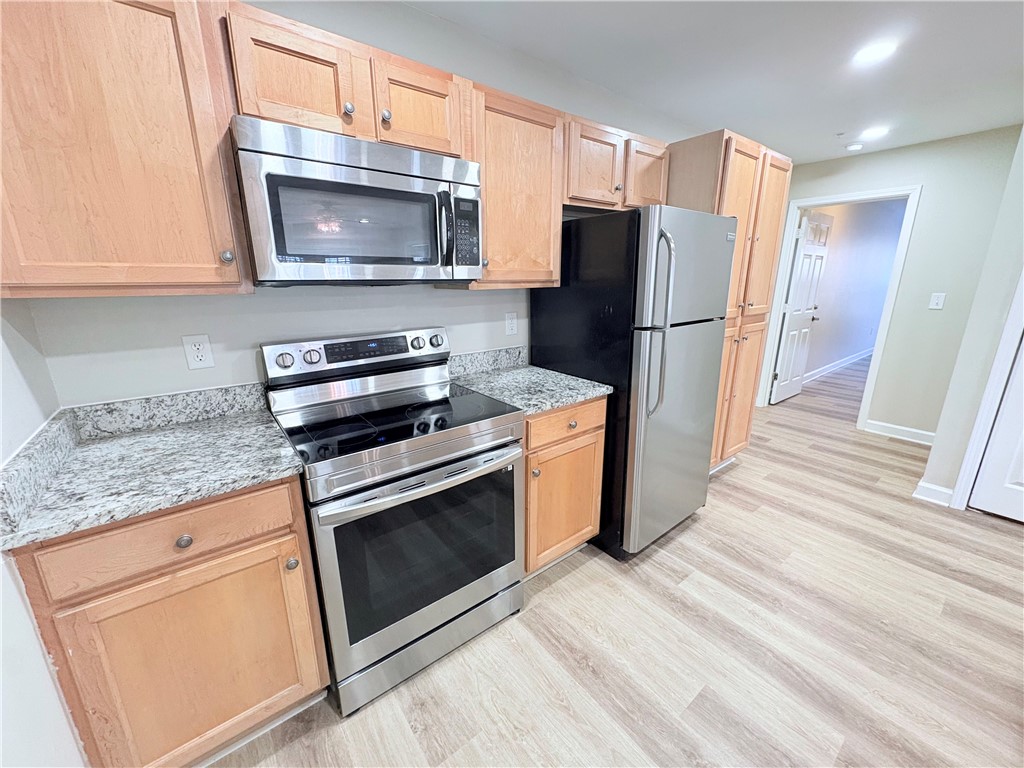 501 Harts Cove Way Seneca, SC 29678 - Photo 9 of 24