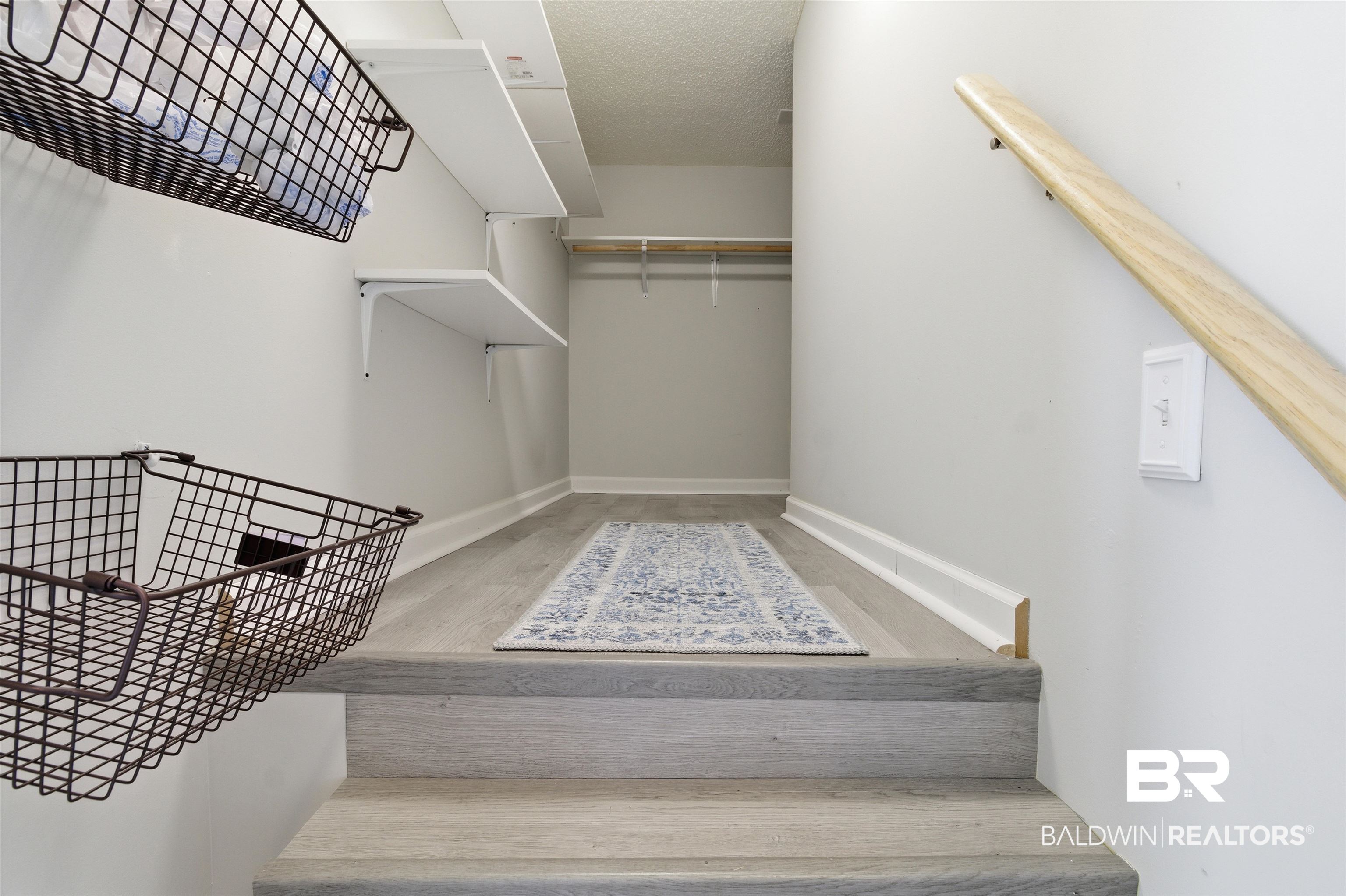 418 Veterans Road Gulf Shores, AL 36542 - Photo 34 of 51 Stairs