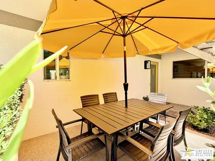 $589,000 | 588 East San Lorenzo Road, Unit 105, Palm Springs, CA 92264