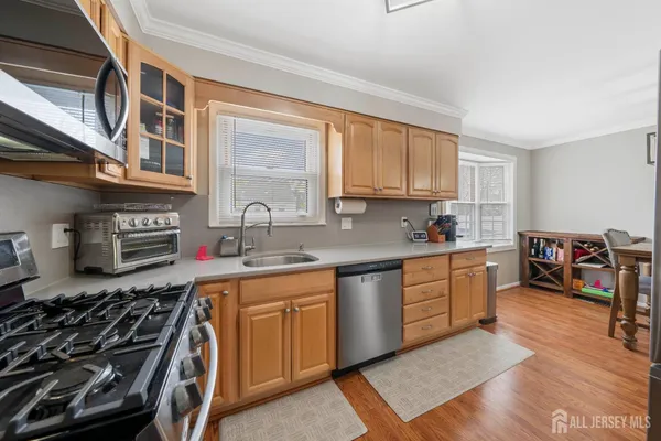 $499,000 | 117 Plainfield Avenue, Piscataway, NJ 08854