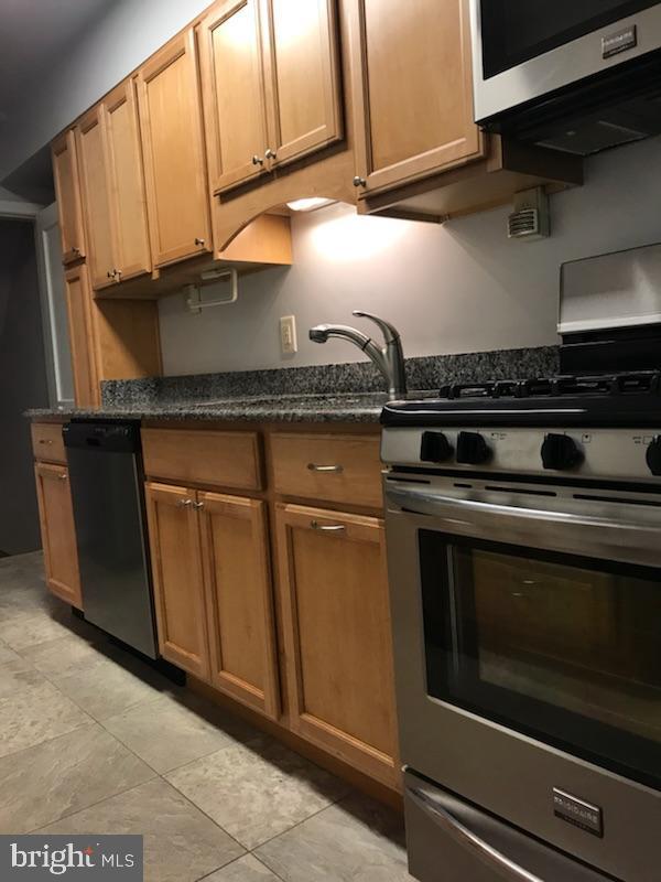 1802 Trenleigh Road Baltimore, MD 21234 - Photo 6 of 17 New cabinets and new stainless steel appliances