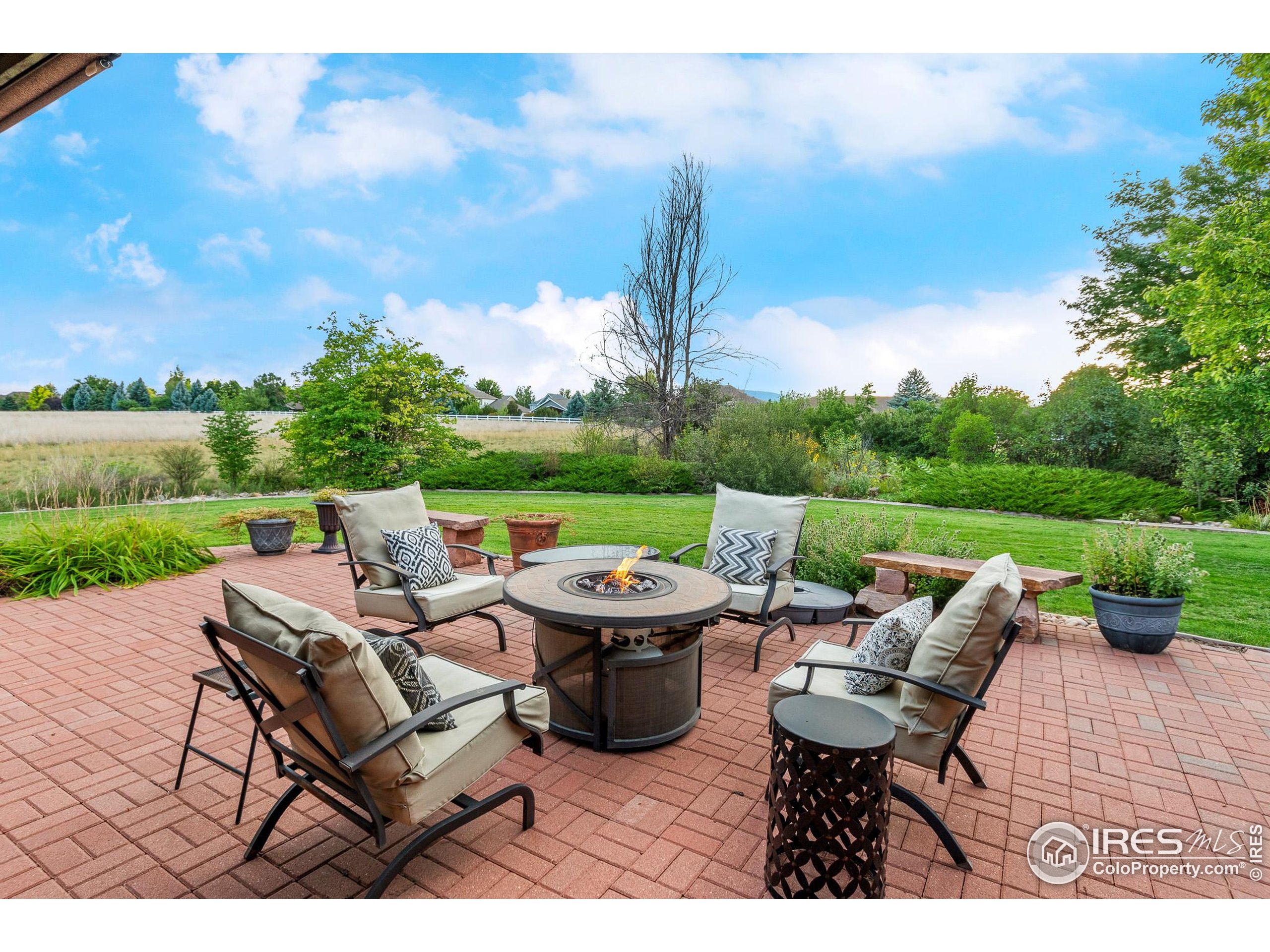 8264 Scenic Ridge Court Fort Collins, CO 80528 - Photo 3 of 40