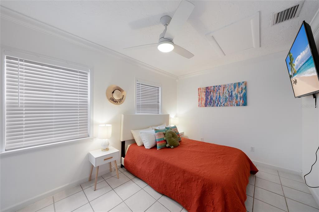 643 Mobile Road Venice, FL 34293 - Photo 15 of 30