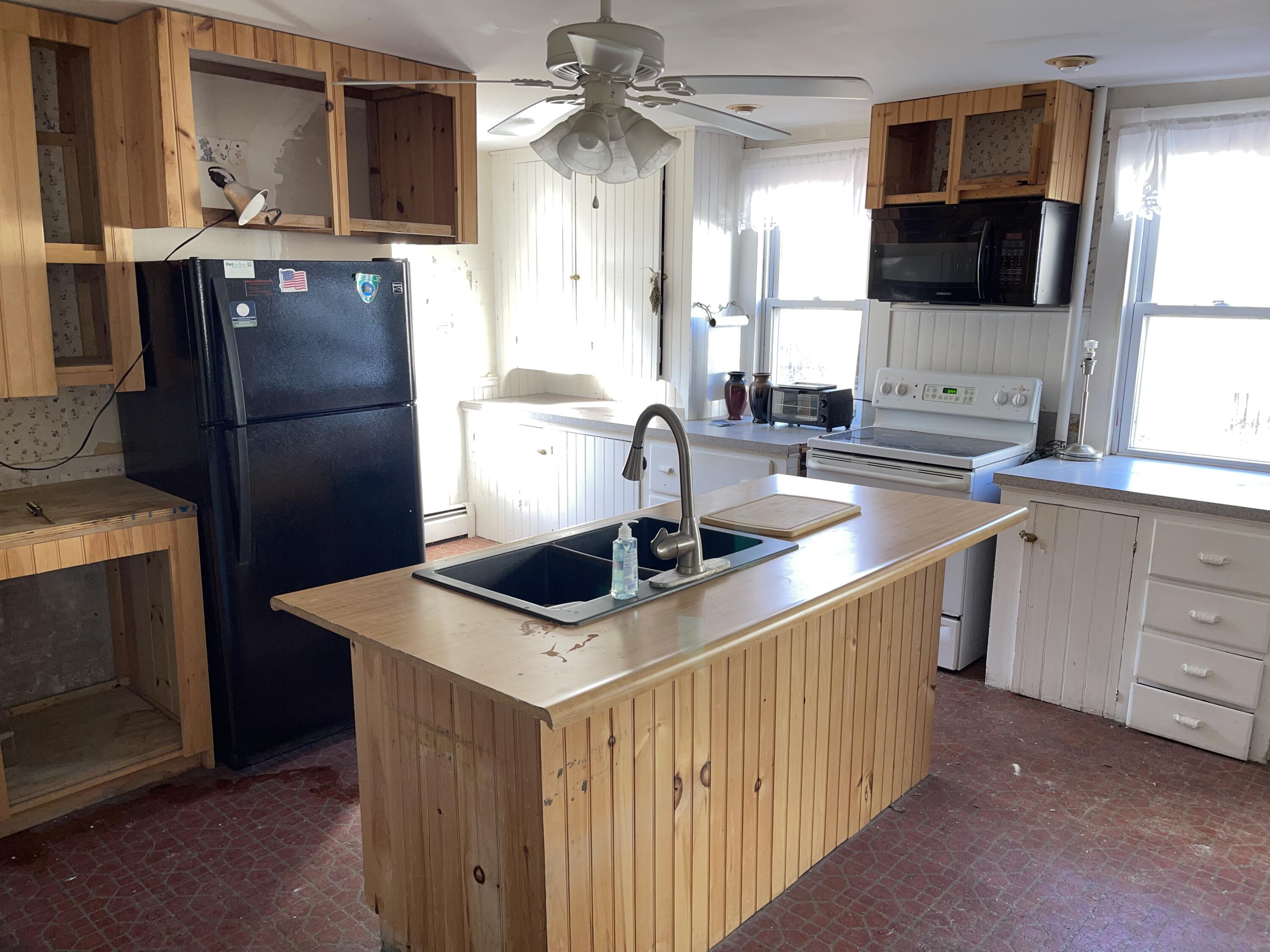 1069 Pequawket Trail Standish, ME 04085 - Photo 2 of 25 IMG_4476