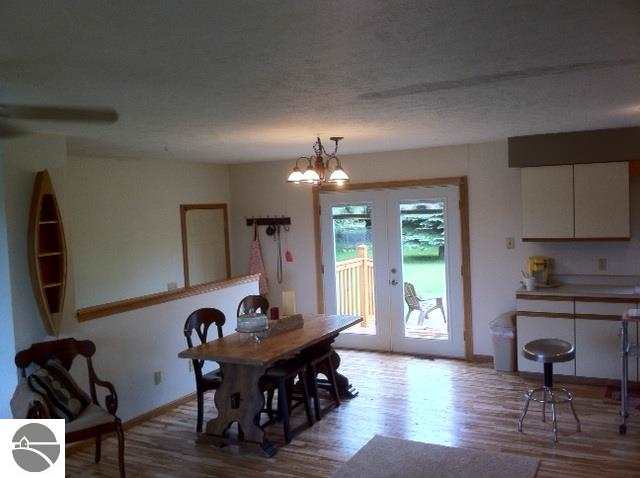 4817 Silver Pines Road Traverse City, MI 49685 - Photo 4 of 12 1747683-3.JPG