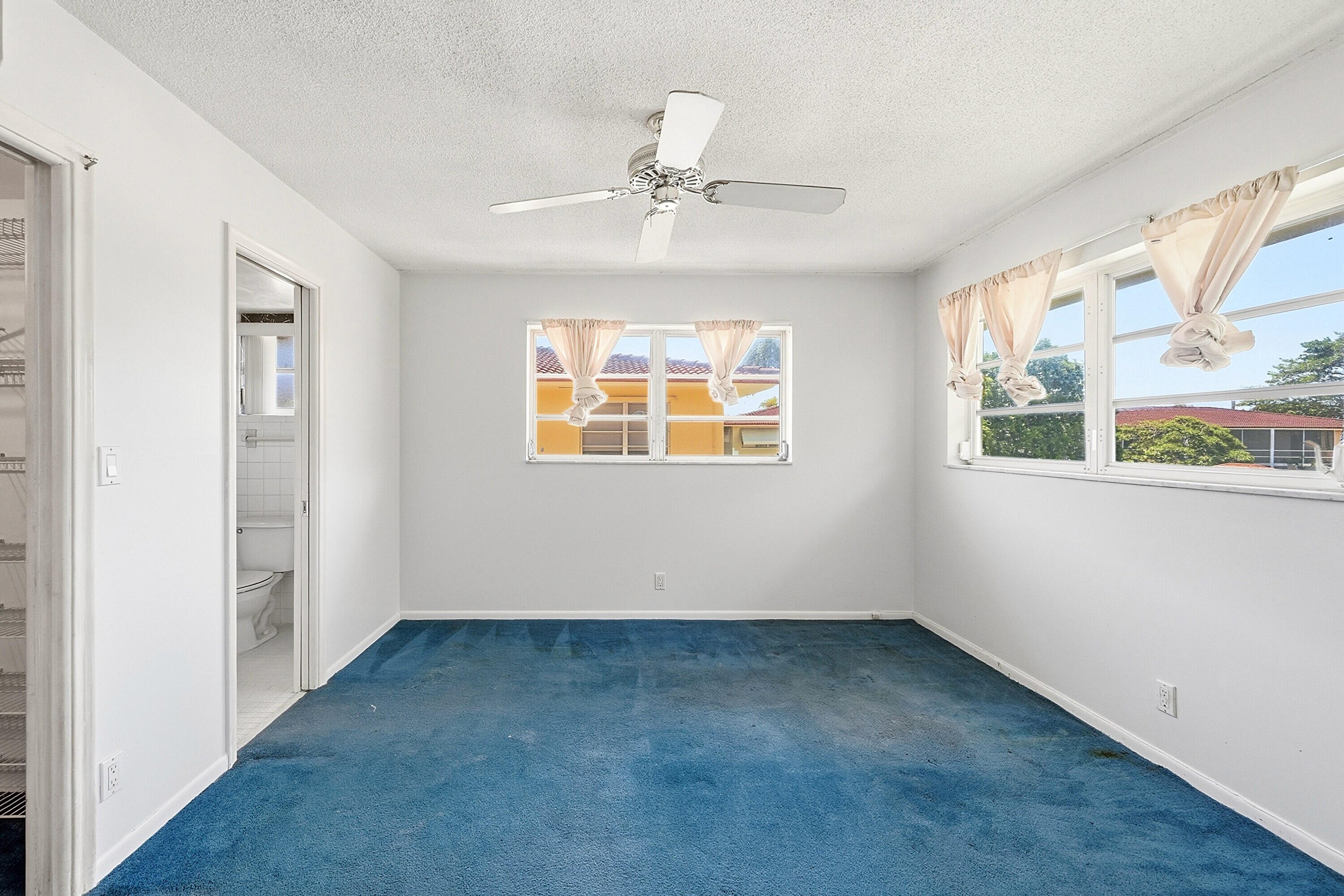 2160 Northeast 36th Street, Unit 37 Lighthouse Point, FL 33064 - Photo 12 of 32 Primary Bedroom