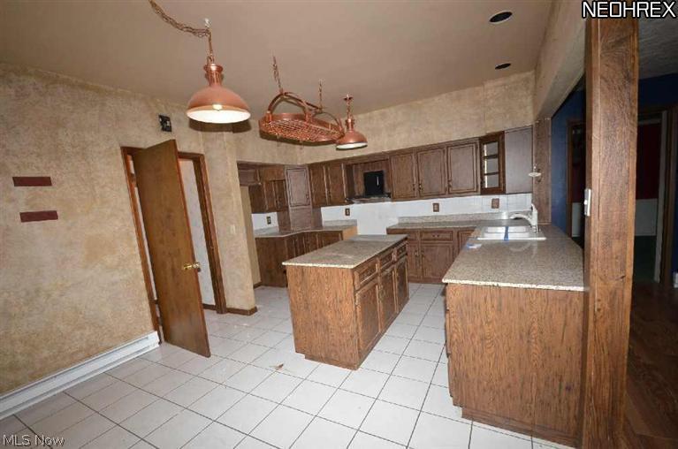 13230 Girdled Road Painesville, OH 44077 - Photo 5 of 10