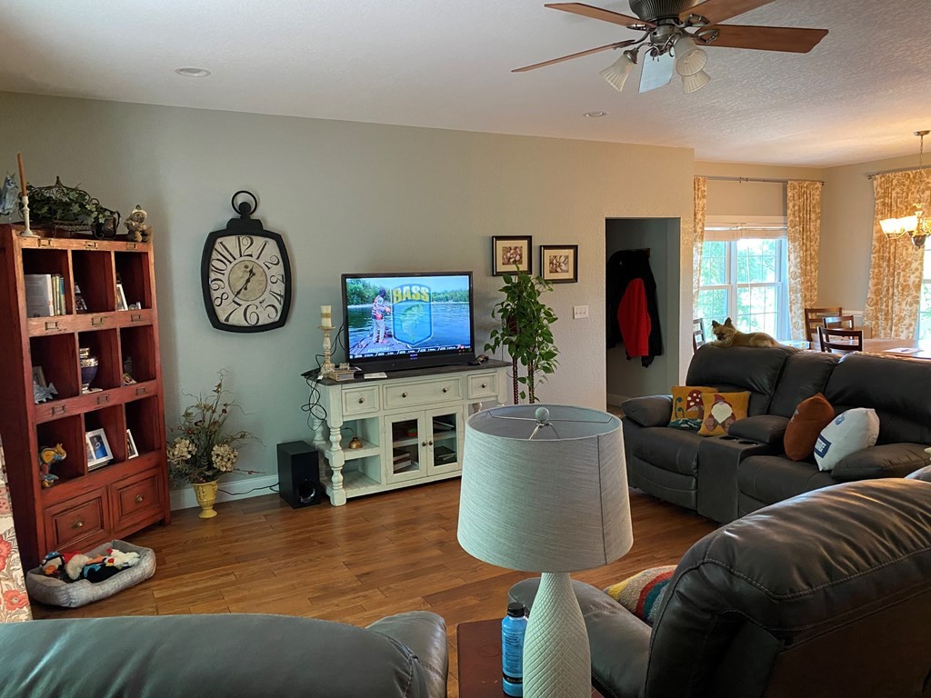 168 Clear Creek Road Kodak, TN 37764 - Photo 7 of 62
