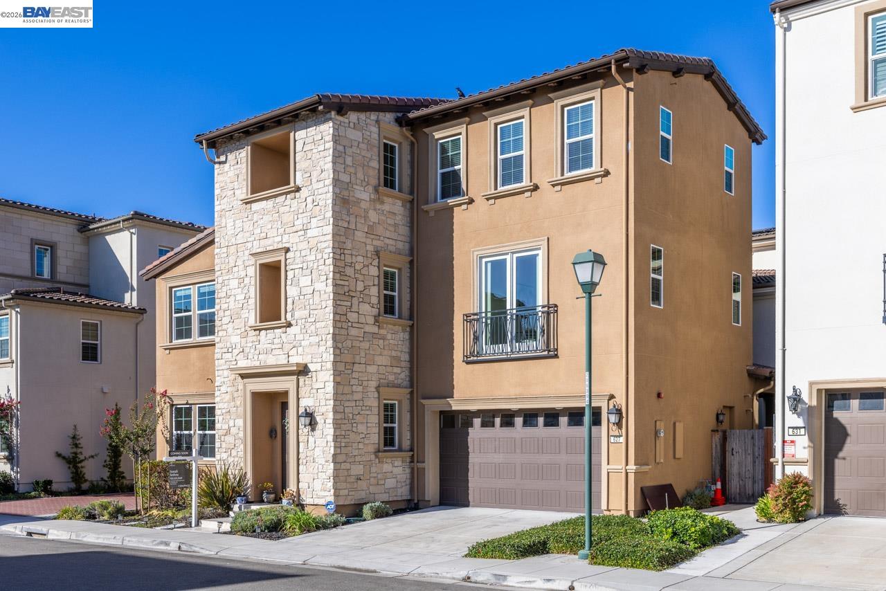 627 Thyme Way San Ramon, CA 94582 - Photo 2 of 49 Gallery Image 2