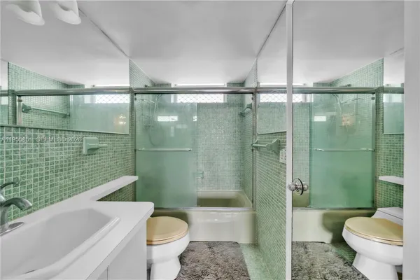 $1,850 | 3030 Marcos Drive, Unit T409, Aventura, FL 33160