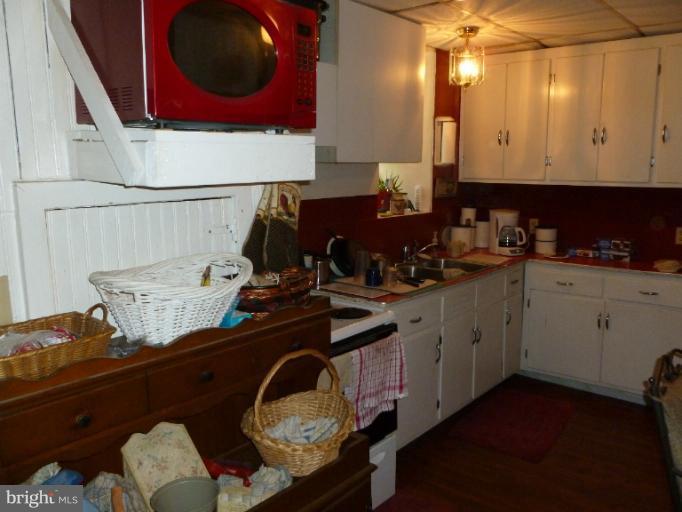 Weller Road Hancock, MD 21750 - Photo 12 of 29 Kitchen