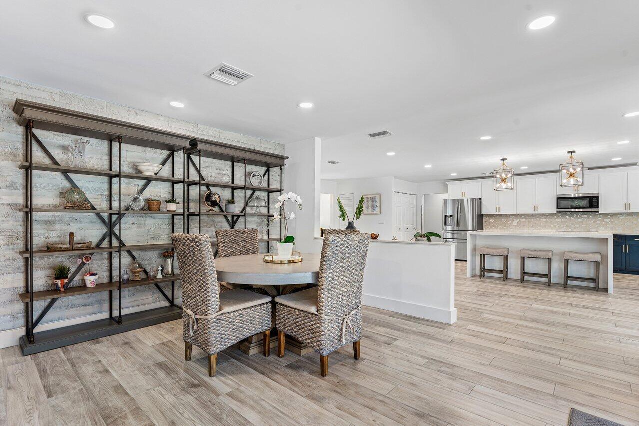 7700 Northeast Spanish Trail Court Boca Raton, FL 33487 - Photo 12 of 30 7