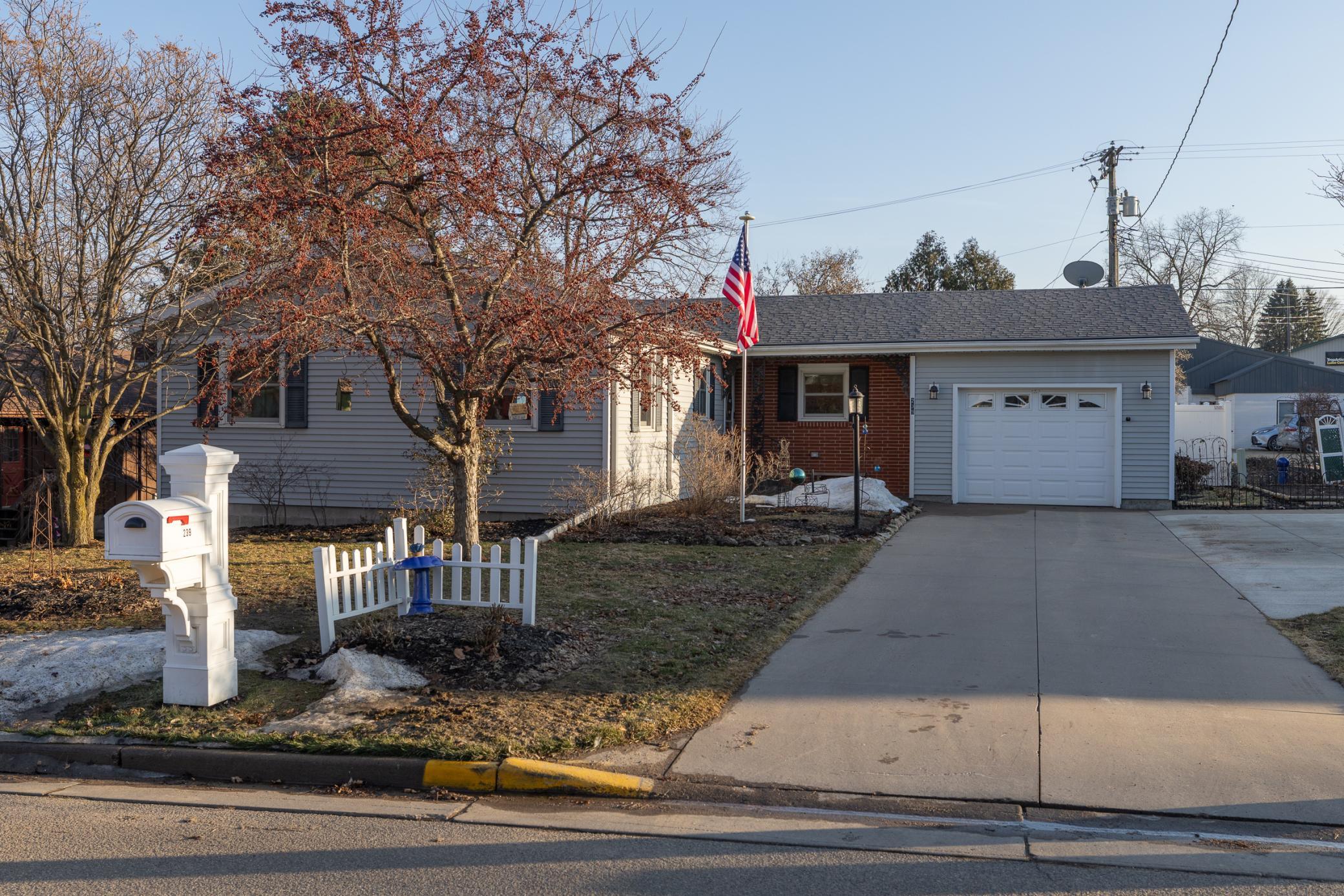 239 West Kinne Street Ellsworth, WI 54011 - Photo 1 of 58