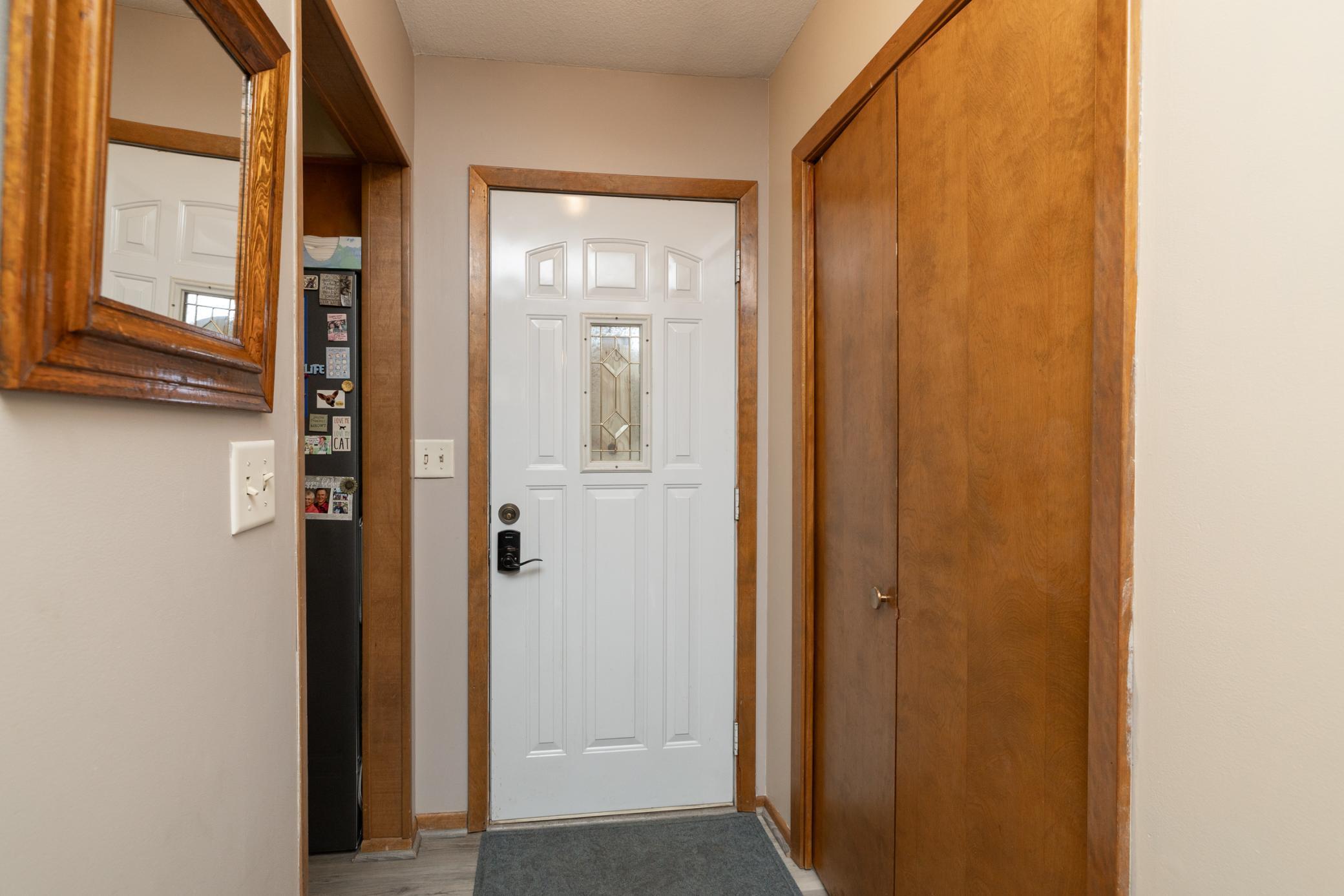239 West Kinne Street Ellsworth, WI 54011 - Photo 4 of 58