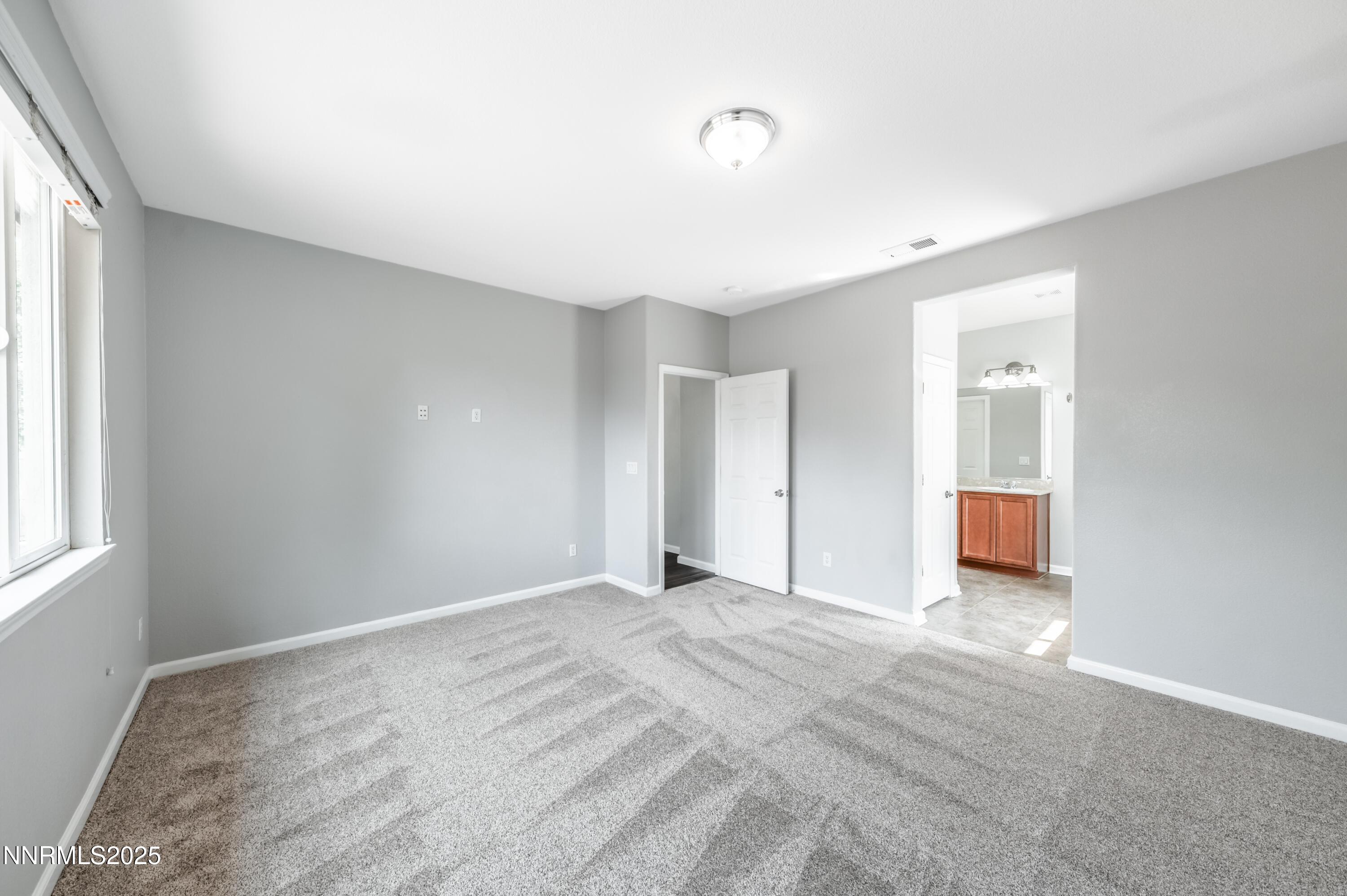 10705 Clear Vista Drive Reno, NV 89521 - Photo 19 of 34 c-1024
