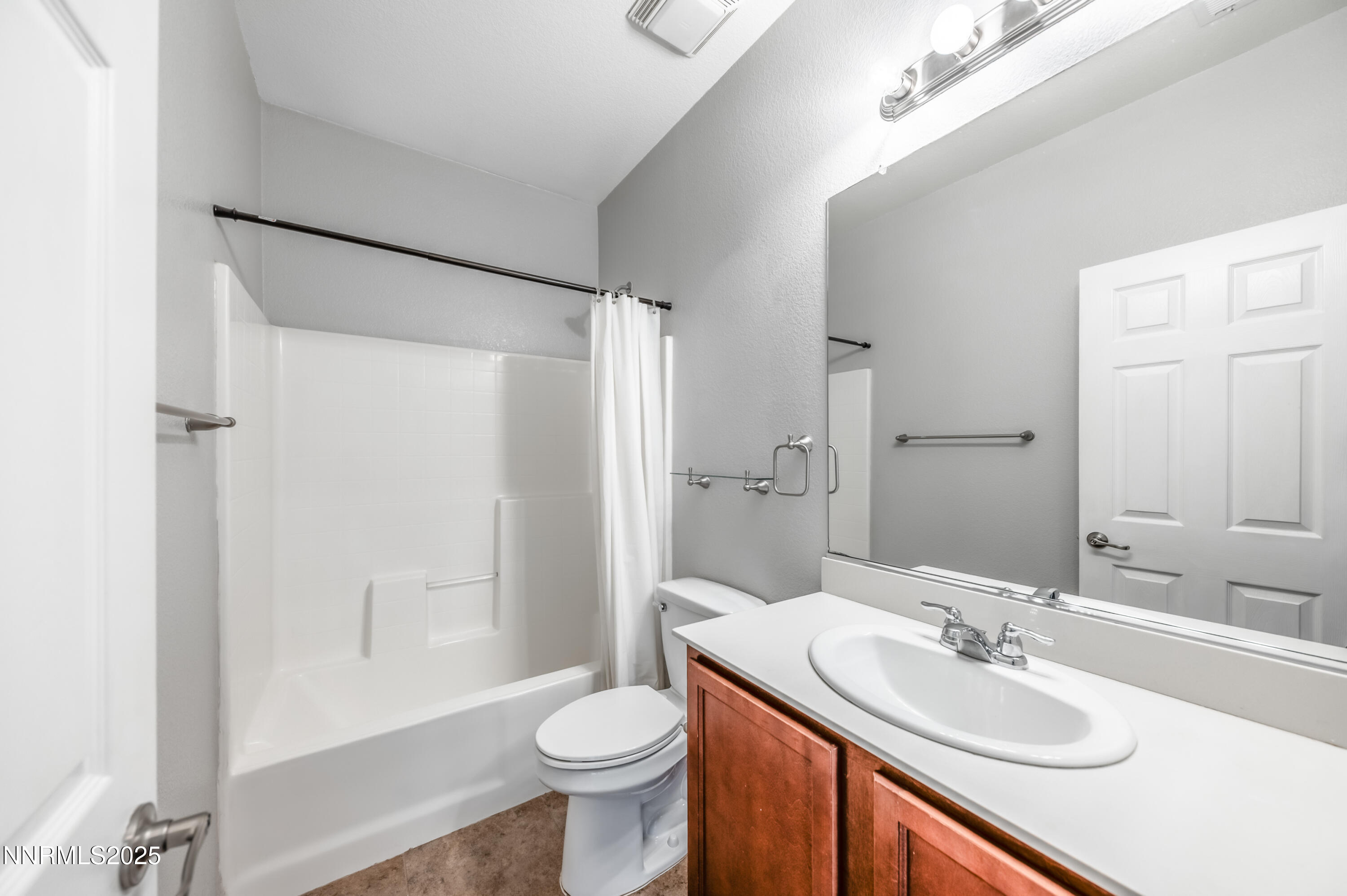 10705 Clear Vista Drive Reno, NV 89521 - Photo 30 of 34 c-1035