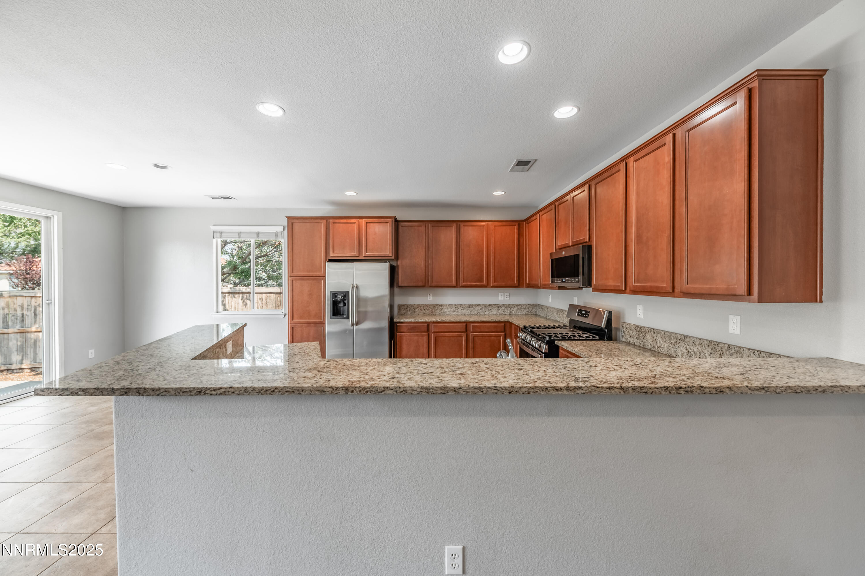 10705 Clear Vista Drive Reno, NV 89521 - Photo 7 of 34 c-1012