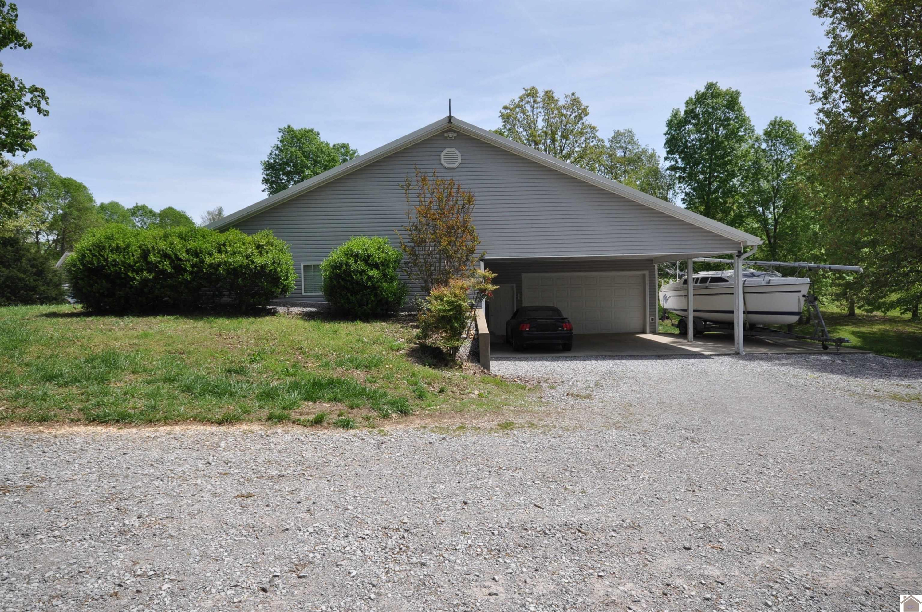 725 Pleasantview Drive Grand Rivers, KY 42045 - Photo 1 of 33 Photo 1