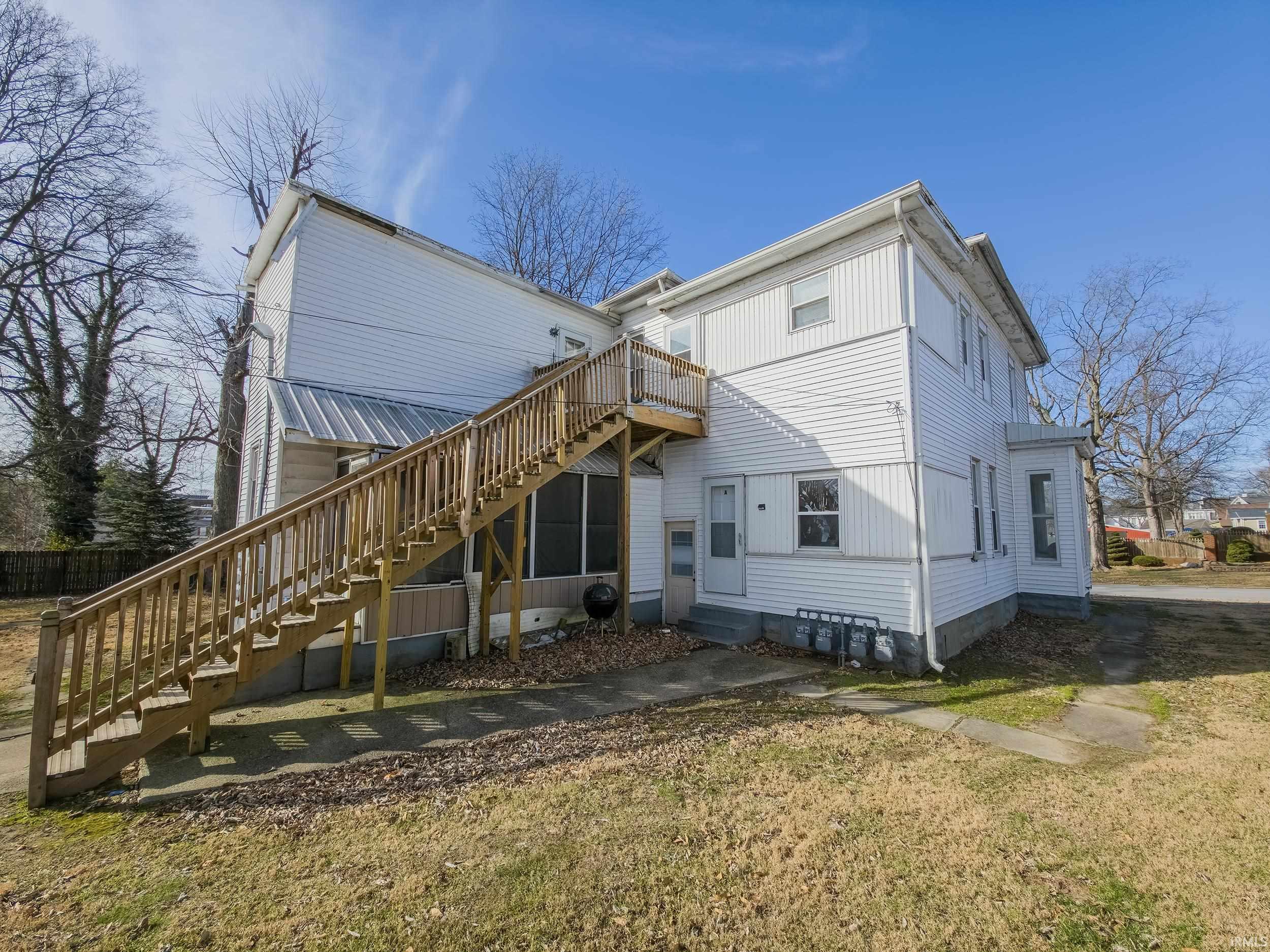 223 East 3rd Street Mount Carmel, IL 62863 - Photo 9 of 11