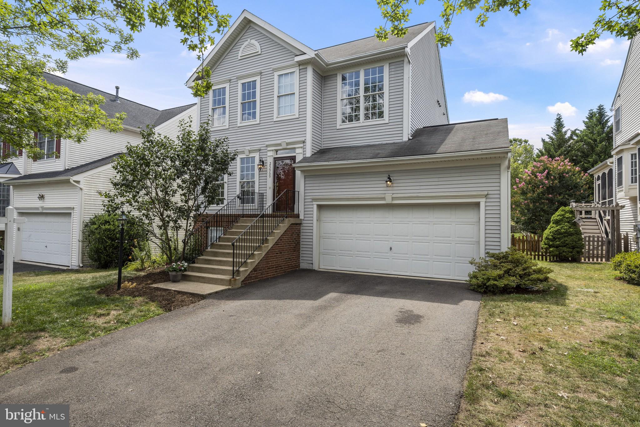 25969 Flintonbridge Drive Chantilly, VA 20152 - Photo 1 of 38