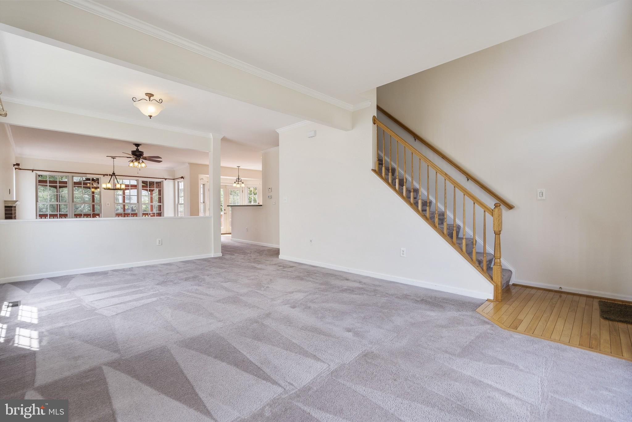 25969 Flintonbridge Drive Chantilly, VA 20152 - Photo 4 of 38