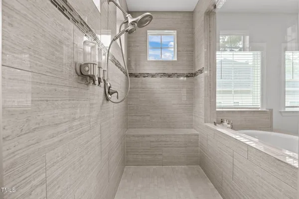 $1,395,000 | 440 Creekhurst Place, Cary, NC 27519