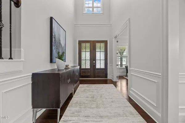 $1,395,000 | 440 Creekhurst Place, Cary, NC 27519