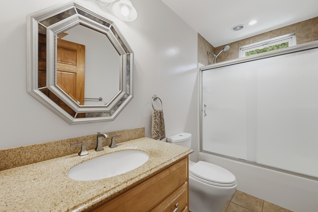 459 North Street Georgetown, MA 01833 - Photo 26 of 41