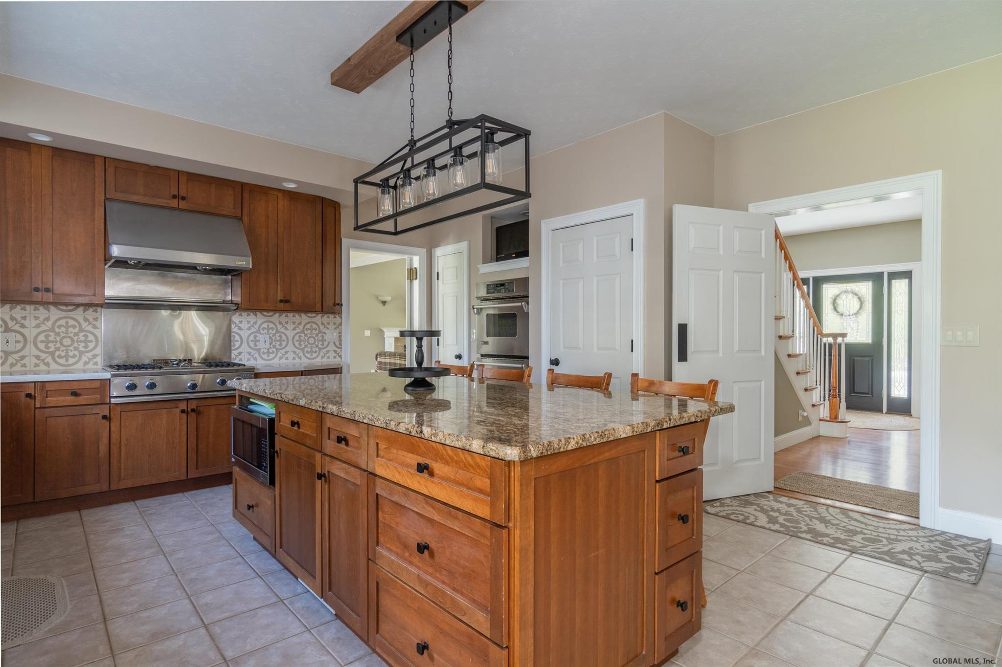 5 Lazur Road Ballston, NY 12019 - Photo 3 of 99 Photo 3