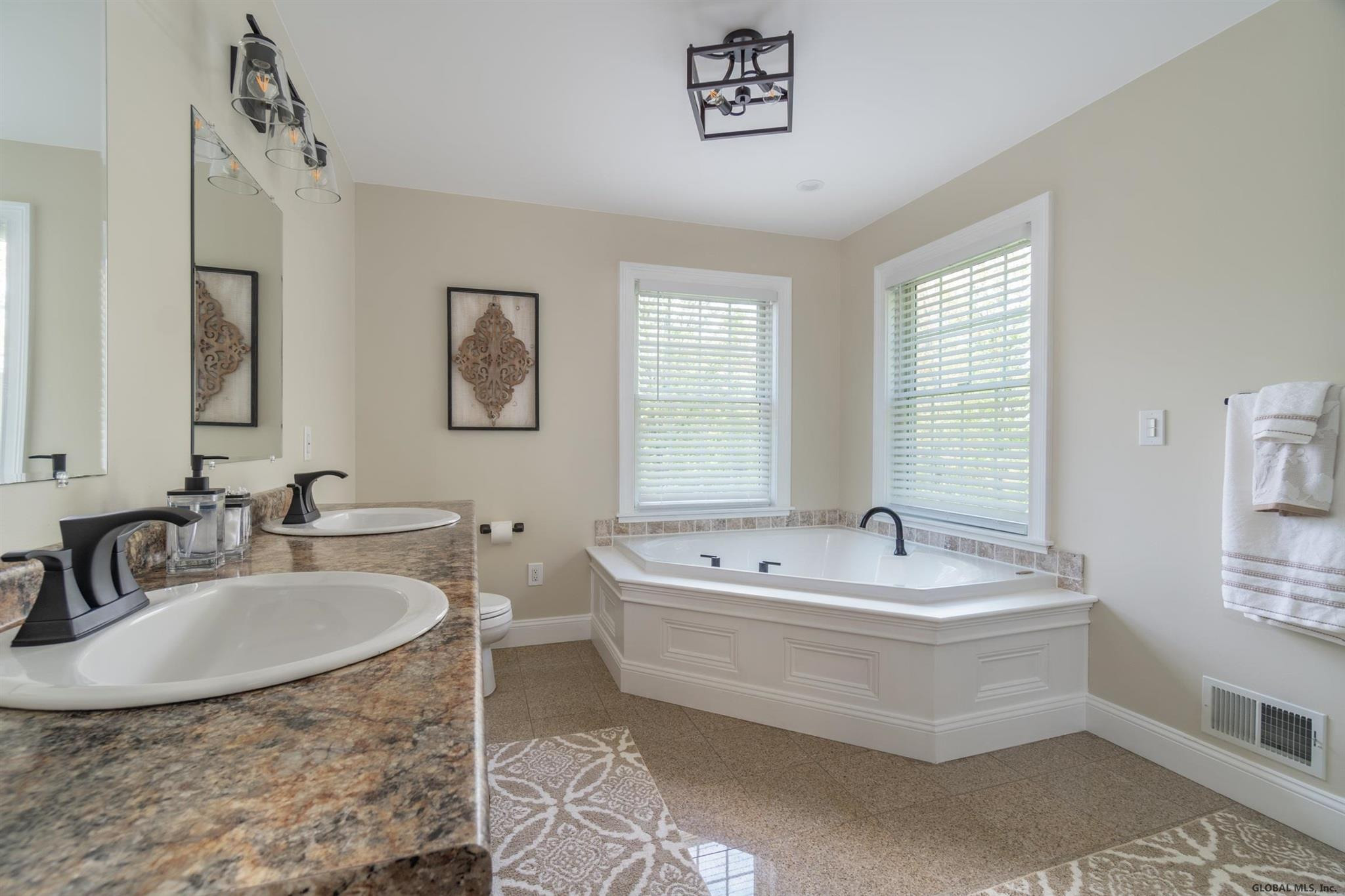 5 Lazur Road Ballston, NY 12019 - Photo 38 of 99 Photo 38