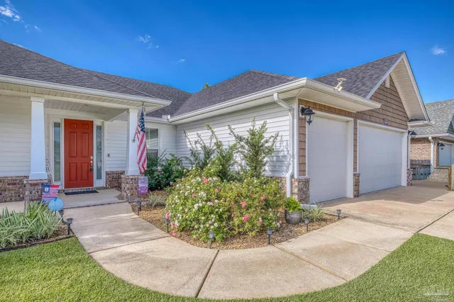 $474,900 | 7979 Majestic Cypress Drive, Milton, FL 32583