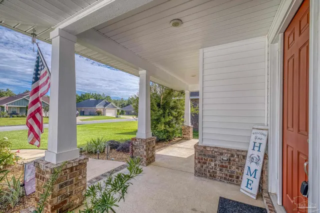 $474,900 | 7979 Majestic Cypress Drive, Milton, FL 32583